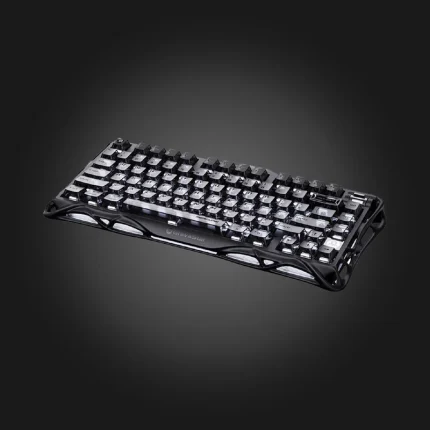 GravaStar Mercury K1 Stealth Black კლავიატურა — სამმეოთხედიანი ხედი