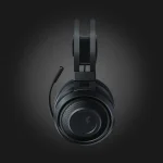 Razer Nari Essential — გვერდხედი