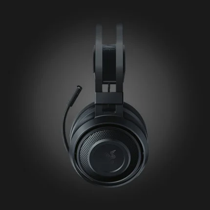 Razer Nari Essential — გვერდხედი