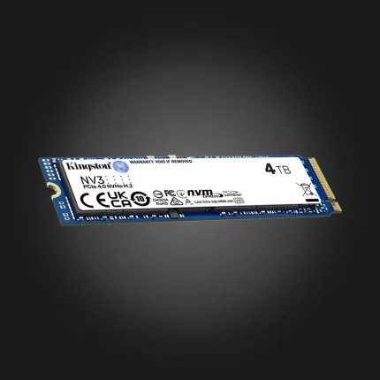 Kingston NV3 4TB — დისკის დახრილი ხედი